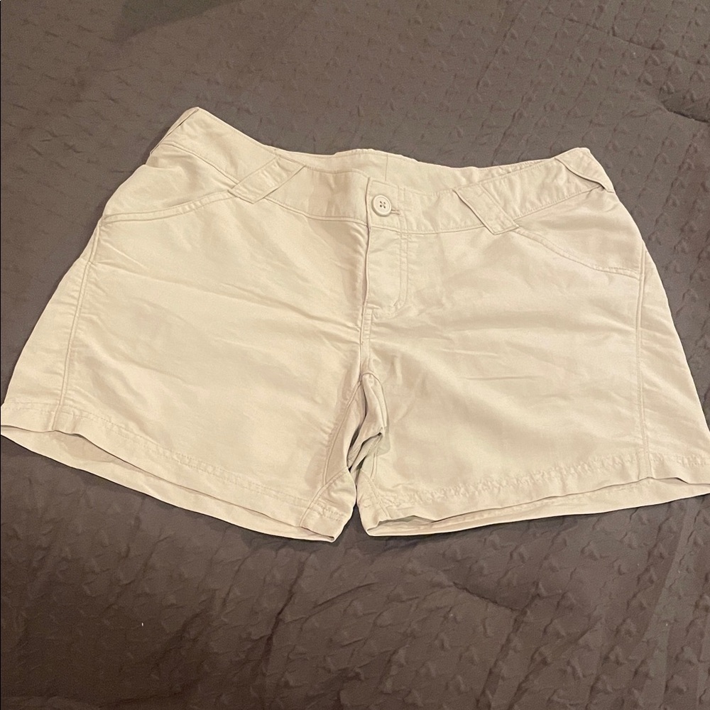 Columbia Women's Shorts